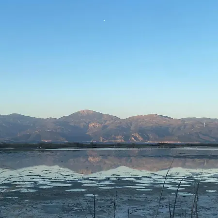 Gianna's Cozy And Shining Apartmán Aígio