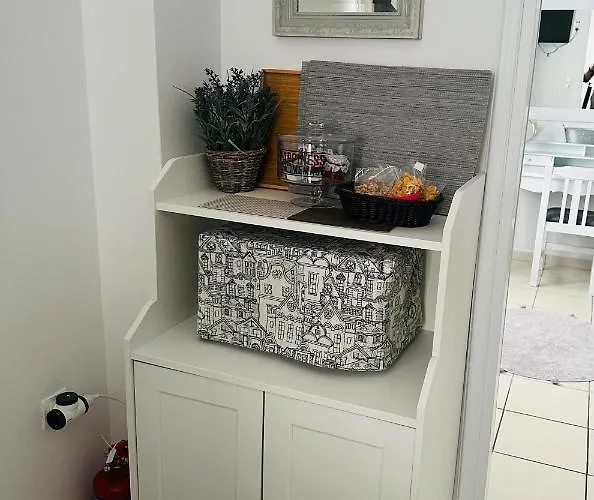 Gianna's Cozy And Shining * Éjo